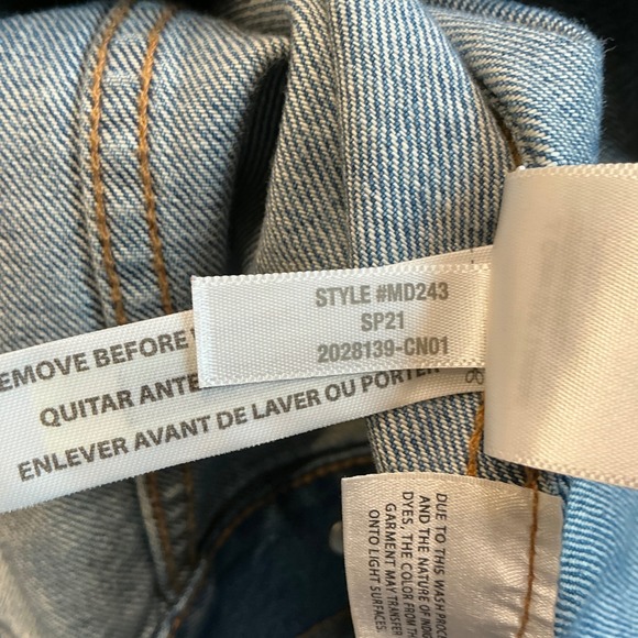 Madewell Classic Jean Jacket Medium Wash Blue Denim Womens Trucker Size M - Picture 8 of 8